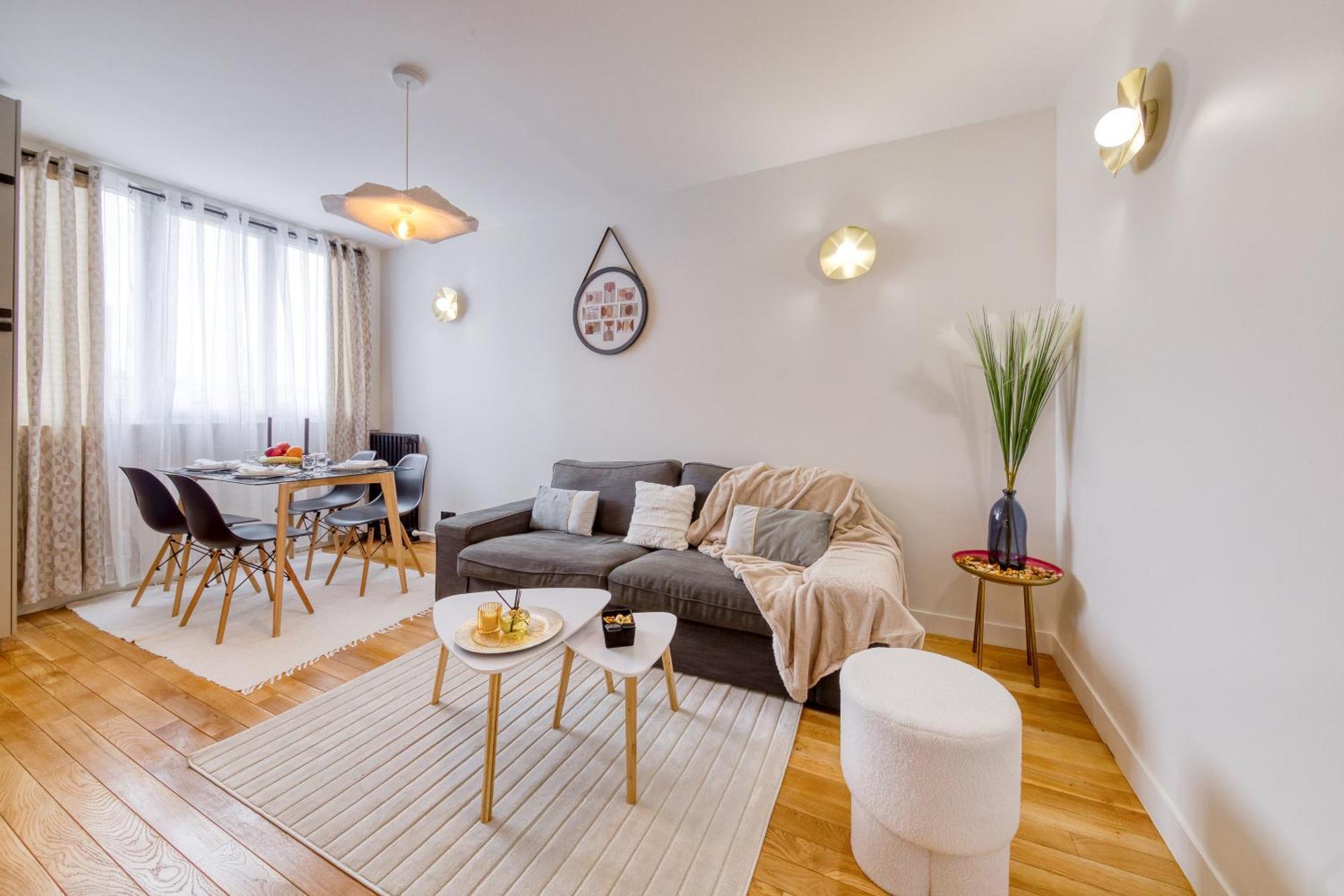 L'Audace T2 Refait A Neuf A Vanves Esterno foto